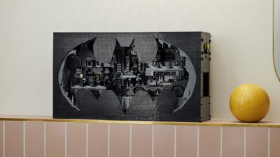 LEGO Batcave – Shadow Box (76252) Unveiled!