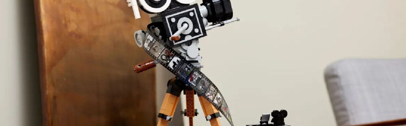 Walt Disney Tribute Camera: A Stunning LEGO Disney Collectible Set
