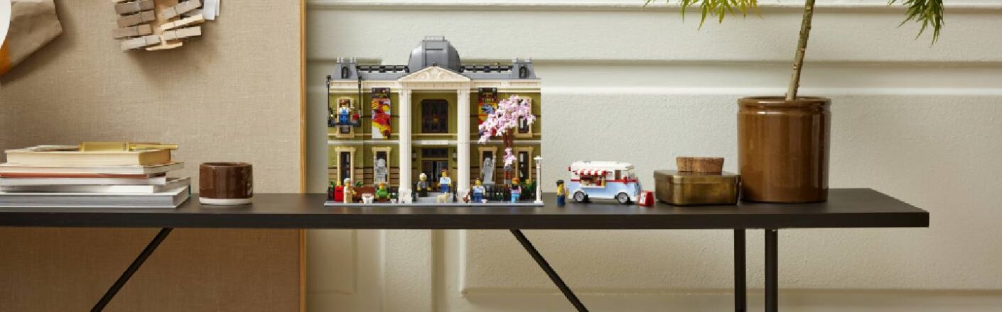 Explore the LEGO Icons Natural History Museum: A Spectacular Build for Adults